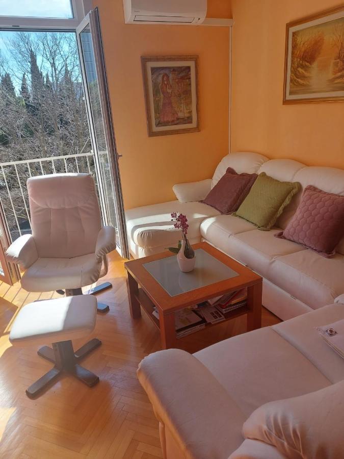 Navis Split Apartment ภายนอก รูปภาพ