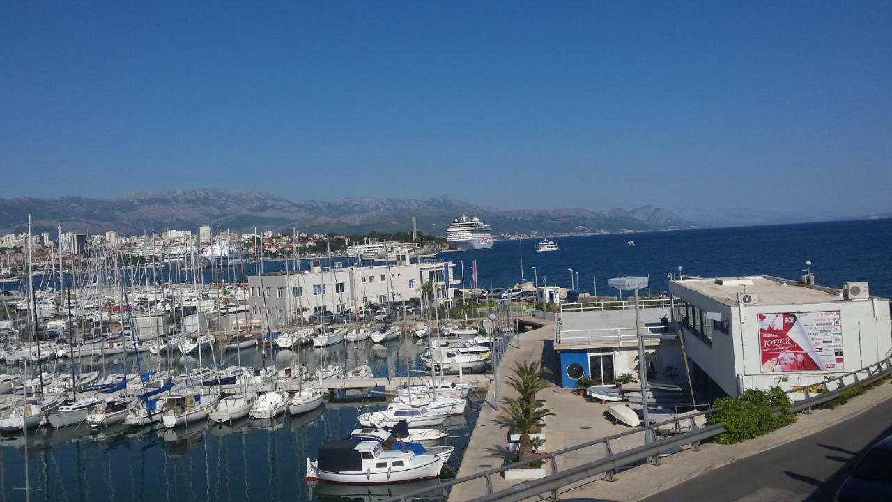 Navis Split Apartment ภายนอก รูปภาพ